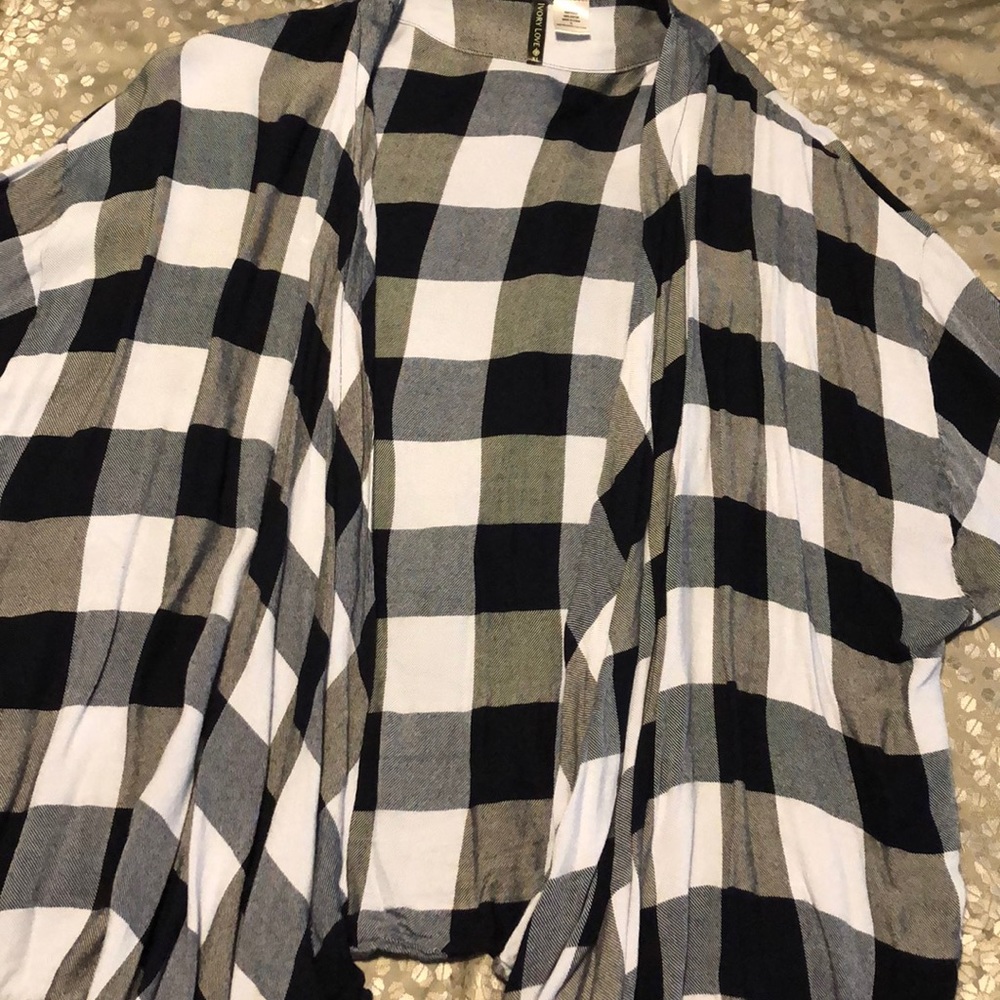 Cardigan plaid style light blue and black